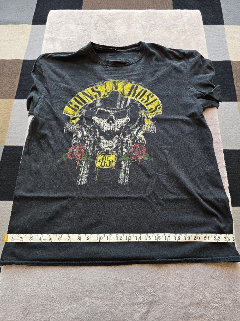 Official Guns N Roses Top Hat Skull 85, graphic Tee size XL
